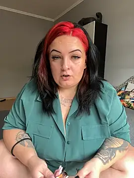 Snapshot of ninusbabee chatting on October 10, 2025, 9:32 am ninusbabee online show from October 10, 2025, 9:32 am