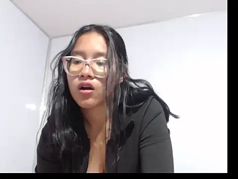 MargarethGarcia online show from September 13, 2025, 2:55 am