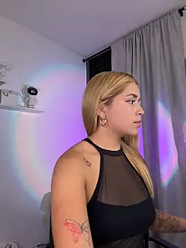 JoselinFlower  online show from April 9, 2026, 12:56 am