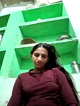 Baby  Shreya online show from April 16, 2026, 9:39 pm