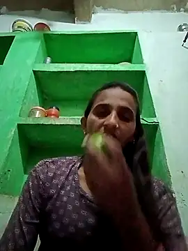 Snapshot of Baby__Shreya chatting on June 24, 2026, 8:24 am Baby Shreya online show from June 24, 2026, 8:24 am