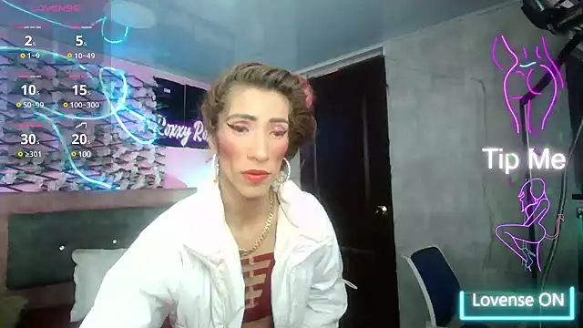 Snapshot of roxy_roxxan chatting on February 25, 2025, 3:42 pm roxy roxxan online show from February 25, 2025, 3:42 pm