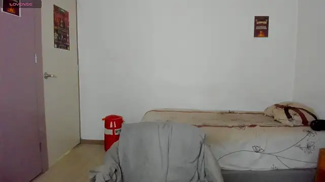 Snapshot of Malkongarcia chatting on October 10, 2025, 11:27 pm Malkongarcia online show from October 10, 2025, 11:27 pm