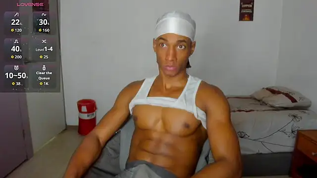 Snapshot of Malkongarcia chatting on September 26, 2025, 9:21 pm Malkongarcia online show from September 26, 2025, 9:21 pm