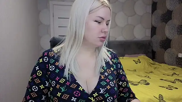 natusik online show from November 1, 2025, 1:12 am