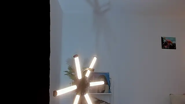 Snapshot of mulata_1ch chatting on October 14, 2025, 12:33 am mulata 1ch online show from October 14, 2025, 12:33 am