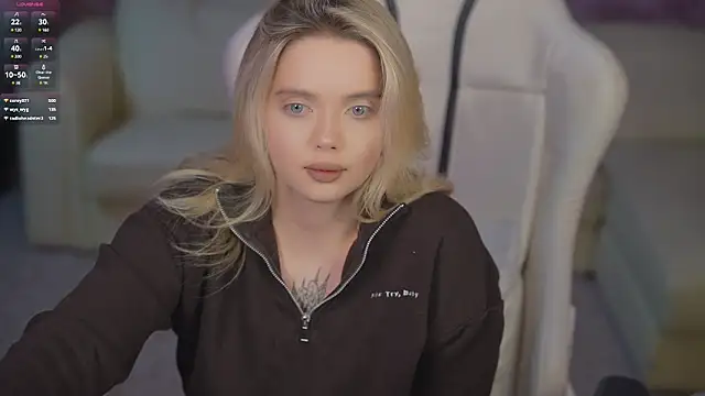 Snapshot of Cassy-Celestial_ chatting on March 10, 2025, 6:05 am Cassy-Celestial online show from March 10, 2025, 6:05 am