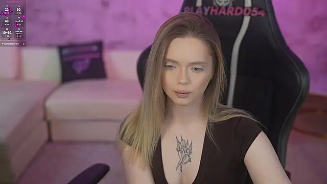 Cassy-Celestial  online show from April 4, 2026, 7:04 am