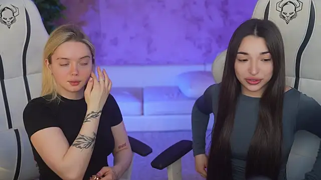 Snapshot of Cassy-Celestial_ chatting on March 19, 2025, 12:15 am Cassy-Celestial online show from March 19, 2025, 12:15 am