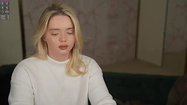 Snapshot of Cassy-Celestial_ chatting on February 24, 2025, 6:27 am Cassy-Celestial online show from February 24, 2025, 6:27 am