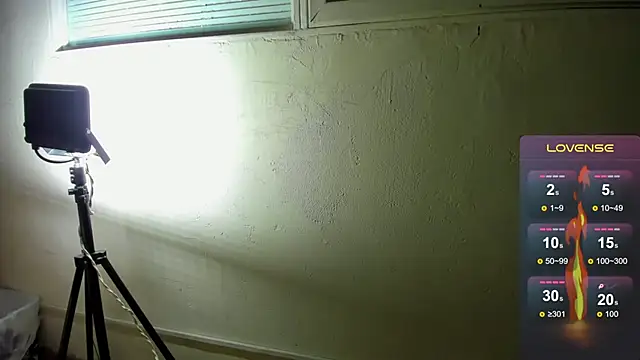 Snapshot of juan_prior chatting on February 19, 2025, 4:00 pm juan prior online show from February 19, 2025, 4:00 pm