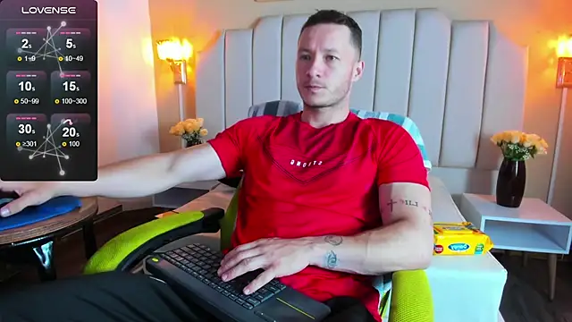 Snapshot of juan_prior chatting on October 14, 2025, 1:01 pm juan prior online show from October 14, 2025, 1:01 pm