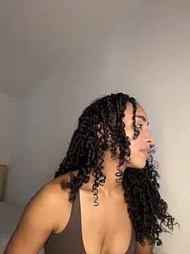 nicoleebony1 online show from June 2, 2026, 7:47 pm