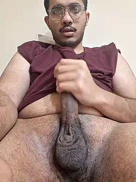 Snapshot of alesssterling chatting on February 25, 2025, 3:53 pm alesssterling online show from February 25, 2025, 3:53 pm