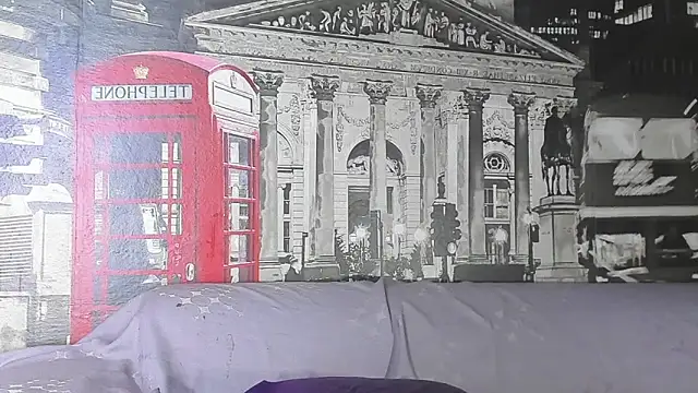 Snapshot of Haileybieberr chatting on December 19, 2025, 9:39 pm Haileybieberr online show from December 19, 2025, 9:39 pm