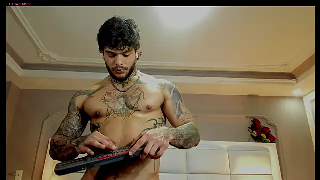 Snapshot of ray_coopers chatting on November 15, 2025, 3:21 am ray coopers online show from November 15, 2025, 3:21 am