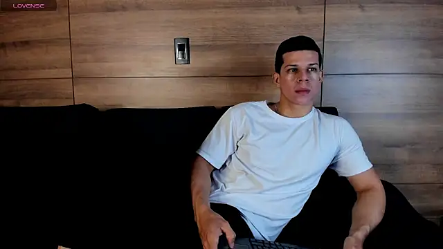 Snapshot of MarcoSullivan chatting on March 13, 2025, 11:19 am MarcoSullivan online show from March 13, 2025, 11:19 am