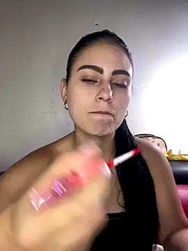 Snapshot of Azuna25 chatting on September 24, 2025, 6:14 pm Azuna25 online show from September 24, 2025, 6:14 pm