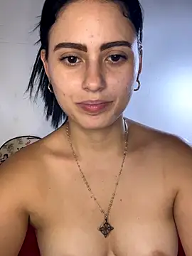 Snapshot of Azuna25 chatting on October 2, 2025, 8:23 pm Azuna25 online show from October 2, 2025, 8:23 pm