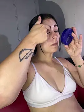 Azuna25 online show from March 22, 2026, 7:04 pm