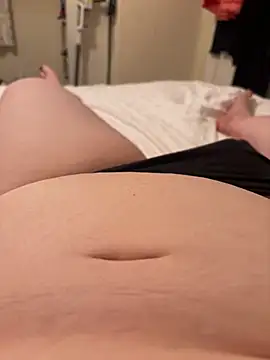 Snapshot of curvygirll2 chatting on February 27, 2025, 7:04 pm curvygirll2 online show from February 27, 2025, 7:04 pm