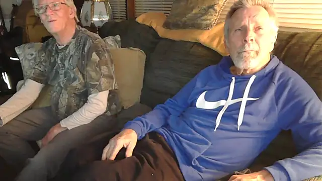 Snapshot of Bramro409 chatting on February 12, 2026, 4:34 am Bramro409 online show from February 12, 2026, 4:34 am