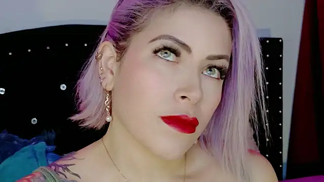 Natalia Montoya online show from March 19, 2026, 12:54 am