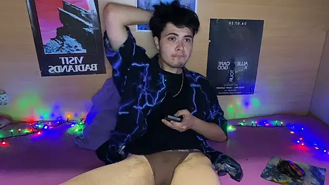 mystrauud online show from October 11, 2025, 5:58 pm