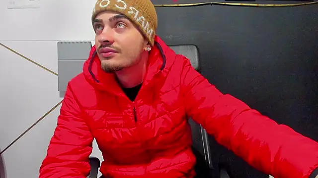 Snapshot of BrandonTate chatting on February 3, 2026, 5:05 am BrandonTate online show from February 3, 2026, 5:05 am