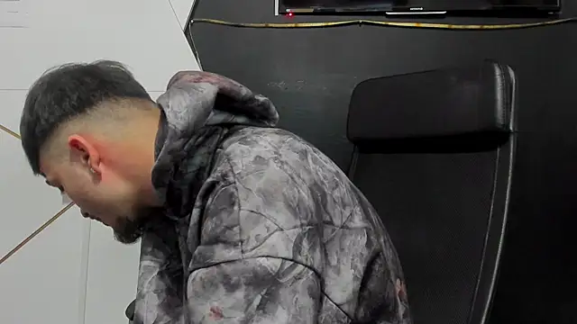 BrandonTate online show from March 29, 2026, 6:48 am