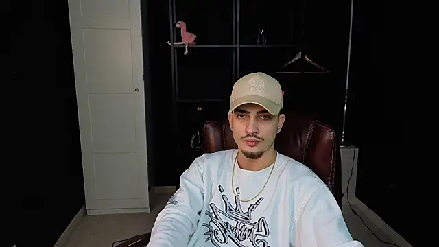 Snapshot of BrandonTate chatting on February 17, 2026, 10:56 am BrandonTate online show from February 17, 2026, 10:56 am