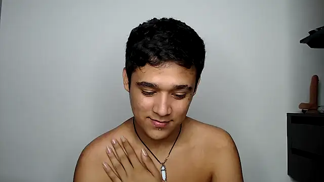 kaiine190 online show from April 19, 2026, 6:58 am