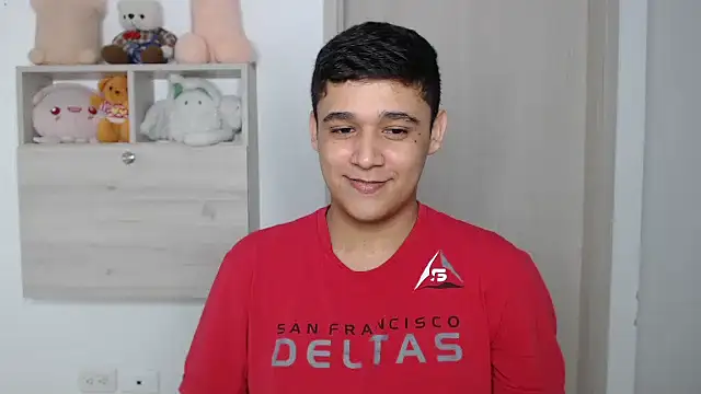 Snapshot of kaiine190 chatting on November 29, 2025, 6:24 am kaiine190 online show from November 29, 2025, 6:24 am