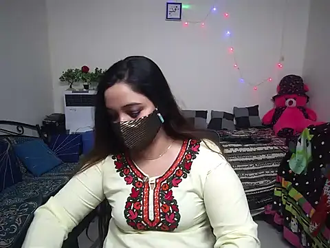 Snapshot of Arushisingh8888 chatting on March 2, 2025, 2:30 am Arushisingh8888 online show from March 2, 2025, 2:30 am