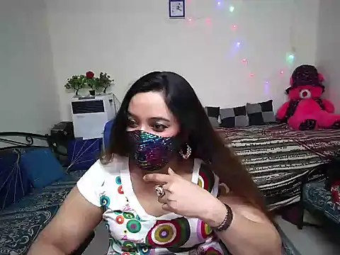 Snapshot of Arushisingh8888 chatting on February 15, 2025, 8:44 am Arushisingh8888 online show from February 15, 2025, 8:44 am
