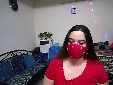 Snapshot of Arushisingh8888 chatting on February 14, 2025, 9:45 am Arushisingh8888 online show from February 14, 2025, 9:45 am