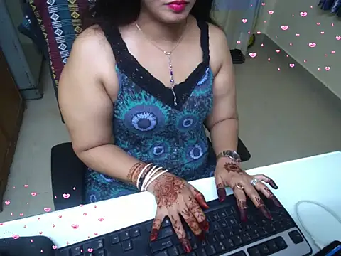 Snapshot of Arushisingh8888 chatting on September 25, 2025, 11:05 am Arushisingh8888 online show from September 25, 2025, 11:05 am