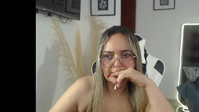 samy vsn online show from October 12, 2025, 6:09 pm