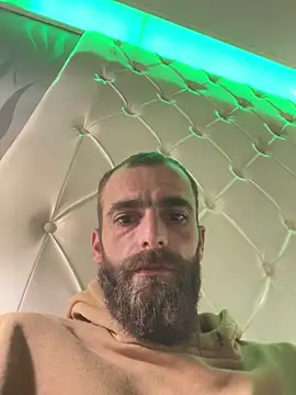 Snapshot of Antonio_Vatooo chatting on September 30, 2025, 7:20 pm Antonio Vatooo online show from September 30, 2025, 7:20 pm