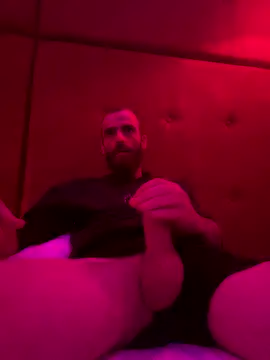 Snapshot of Antonio_Vatooo chatting on October 2, 2025, 8:12 pm Antonio Vatooo online show from October 2, 2025, 8:12 pm