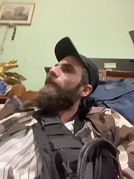 Snapshot of Antonio_Vatooo chatting on October 28, 2025, 7:57 pm Antonio Vatooo online show from October 28, 2025, 7:57 pm