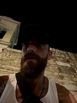 Snapshot of Antonio_Vatooo chatting on September 13, 2025, 9:15 pm Antonio Vatooo online show from September 13, 2025, 9:15 pm