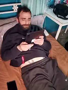 Snapshot of Antonio_Vatooo chatting on February 24, 2025, 7:30 pm Antonio Vatooo online show from February 24, 2025, 7:30 pm