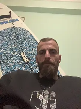 Snapshot of Antonio_Vatooo chatting on November 16, 2025, 4:50 am Antonio Vatooo online show from November 16, 2025, 4:50 am