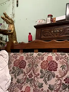 Snapshot of Antonio_Vatooo chatting on October 14, 2025, 9:21 am Antonio Vatooo online show from October 14, 2025, 9:21 am