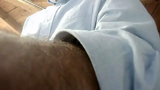 TWENTYONE0021 online show from November 13, 2025, 4:22 pm