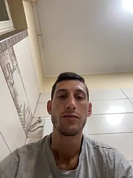 Snapshot of Gionnytav chatting on October 23, 2025, 3:38 am Gionnytav online show from October 23, 2025, 3:38 am