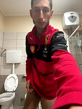 Snapshot of Gionnytav chatting on October 24, 2025, 5:01 pm Gionnytav online show from October 24, 2025, 5:01 pm