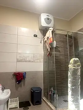 Snapshot of Gionnytav chatting on November 10, 2025, 4:12 pm Gionnytav online show from November 10, 2025, 4:12 pm