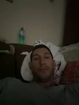 Snapshot of Gionnytav chatting on October 25, 2025, 6:12 am Gionnytav online show from October 25, 2025, 6:12 am